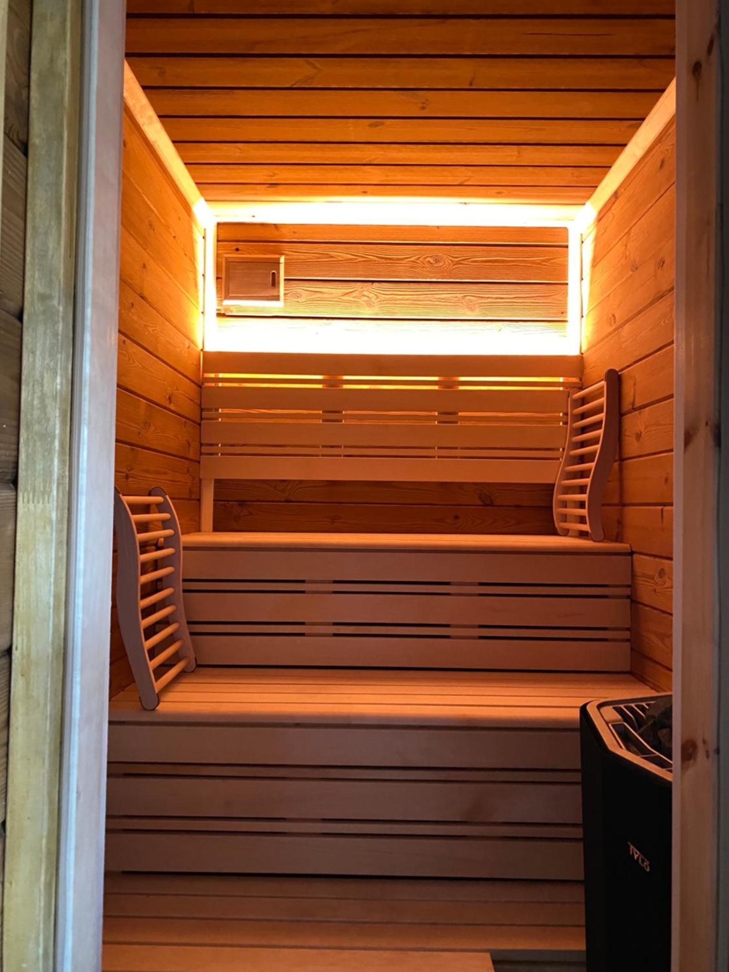 אסן Private Wellness Suiten Mit Whirlpool מראה חיצוני תמונה