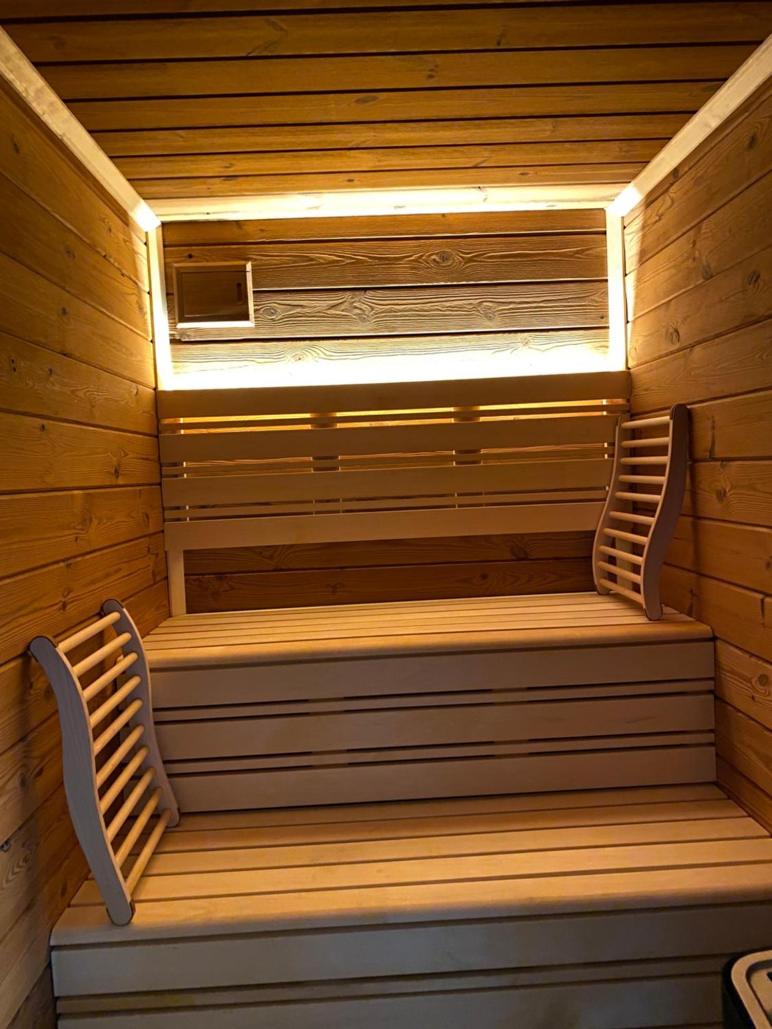 אסן Private Wellness Suiten Mit Whirlpool מראה חיצוני תמונה